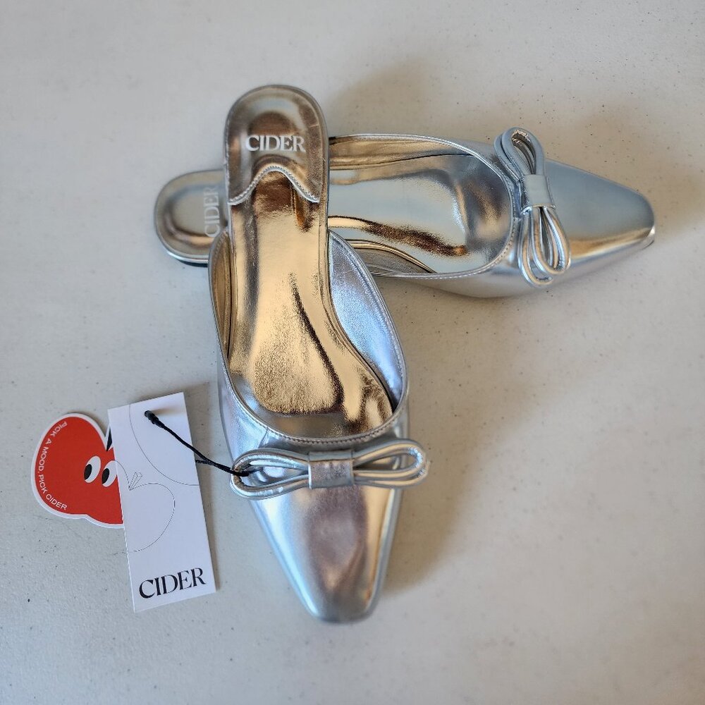 Silver Mules "NEW" - Picture 9 of 16